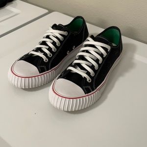 PF Flyers
